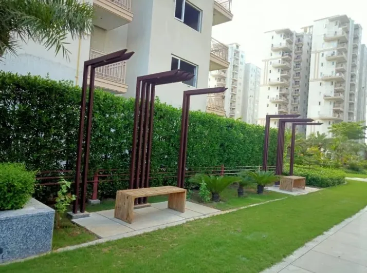 3BHK 2Baths Flat/Apartment for Sale